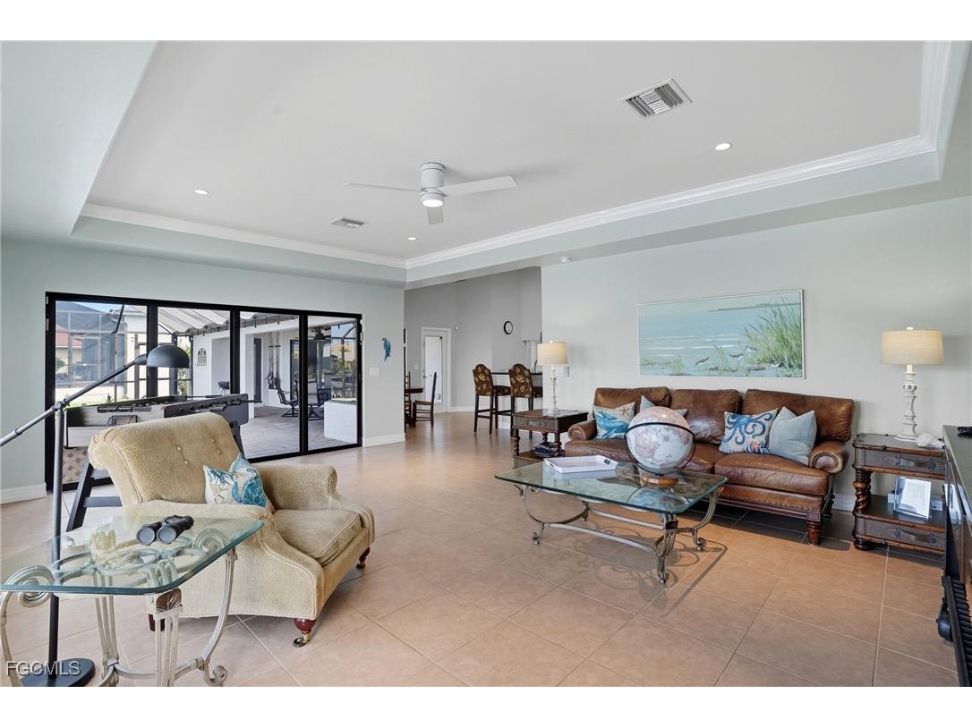 1506 NW 37th Place Cape Coral FL 33993 2025012850 image5