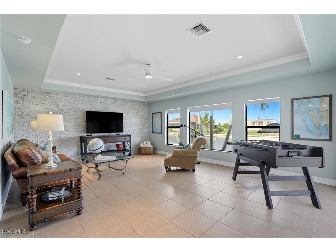1506 NW 37th Place Cape Coral FL 33993 2025012850 image8