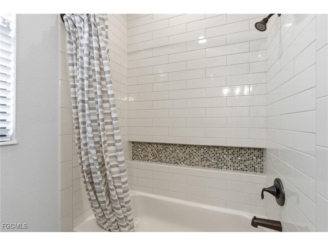 1506 NW 40th Place Cape Coral FL 33993 2026000840 image30