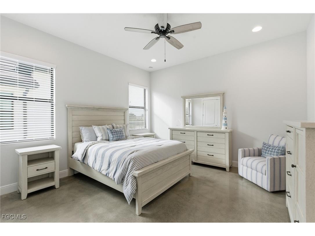 1506 NW 40th Place Cape Coral FL 33993 2026000840 image32