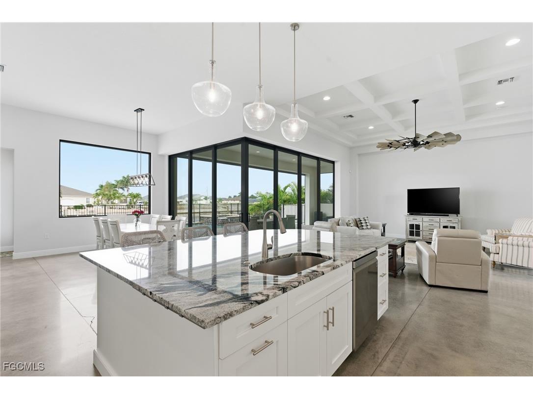 1506 NW 40th Place Cape Coral FL 33993 2026000840 image4