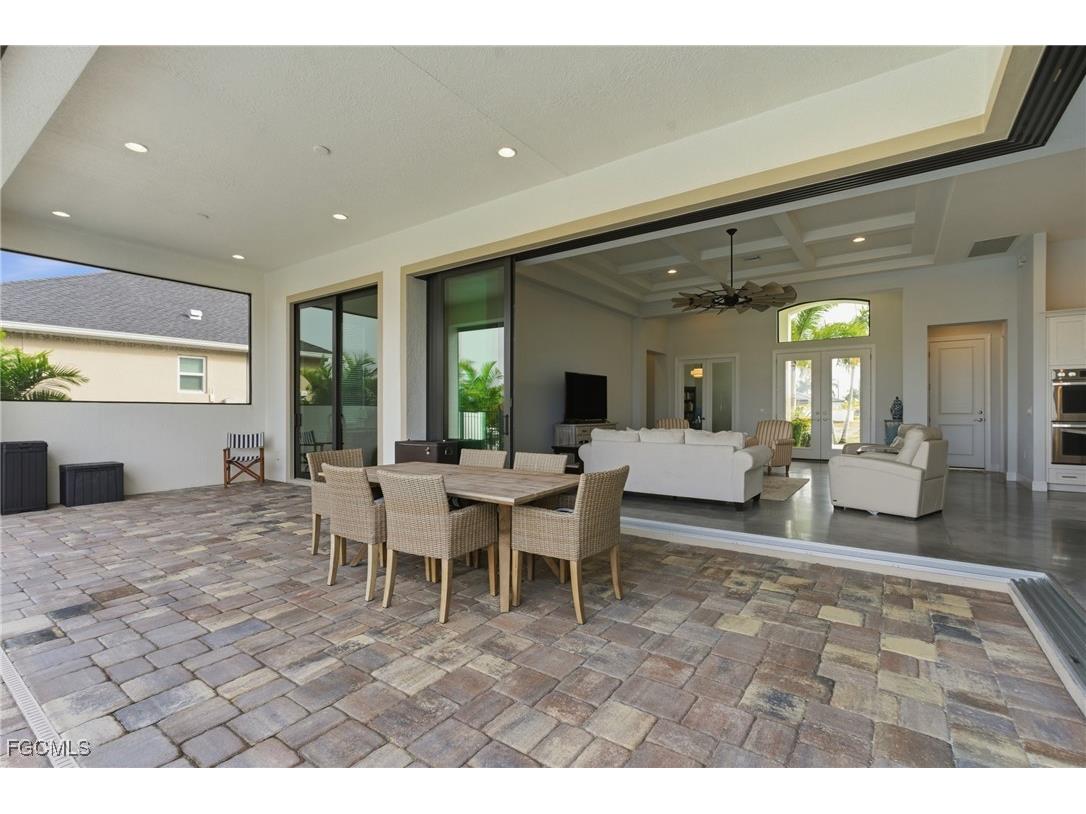 1506 NW 40th Place Cape Coral FL 33993 2026000840 image43
