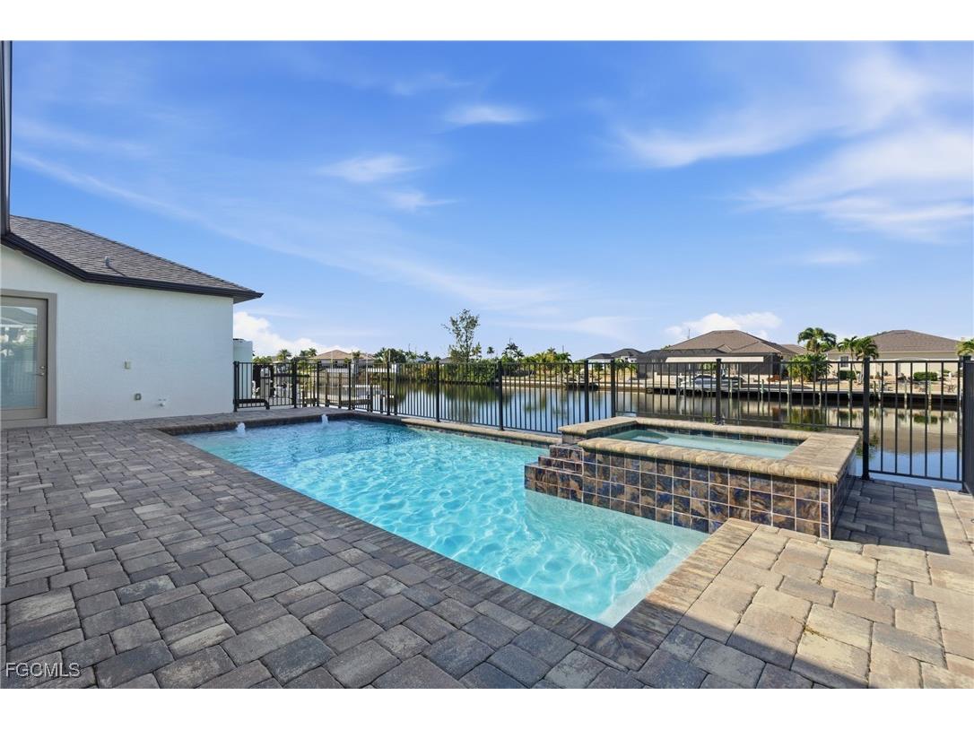 1506 NW 40th Place Cape Coral FL 33993 2026000840 image47