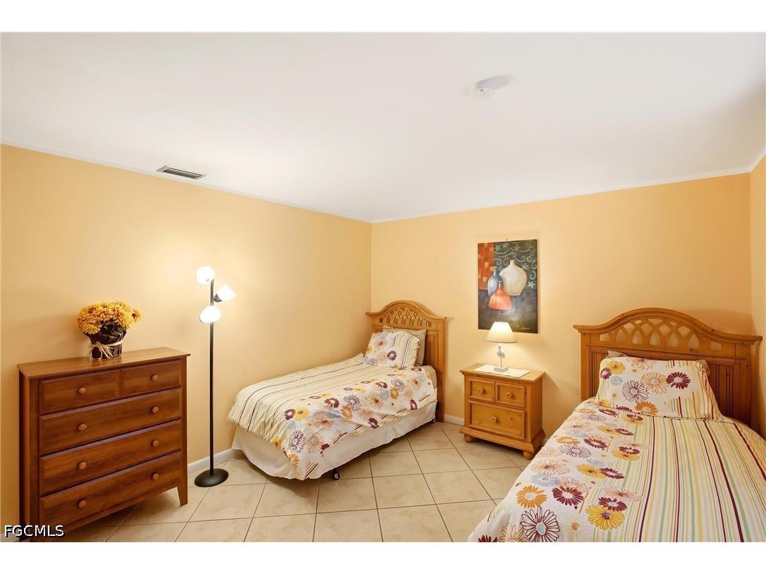 1506 SE 21st Terrace Cape Coral FL 33990 2026015764 image16