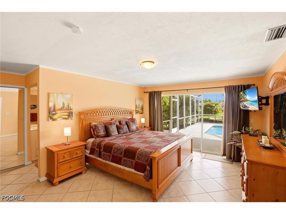 1506 SE 21st Terrace Cape Coral FL 33990 2026015764 image9