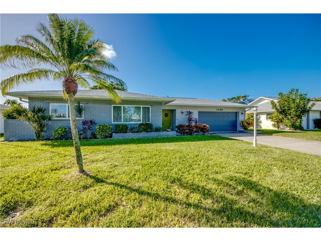 1506 SE 27th Terrace Cape Coral FL 33904 224083690 image1