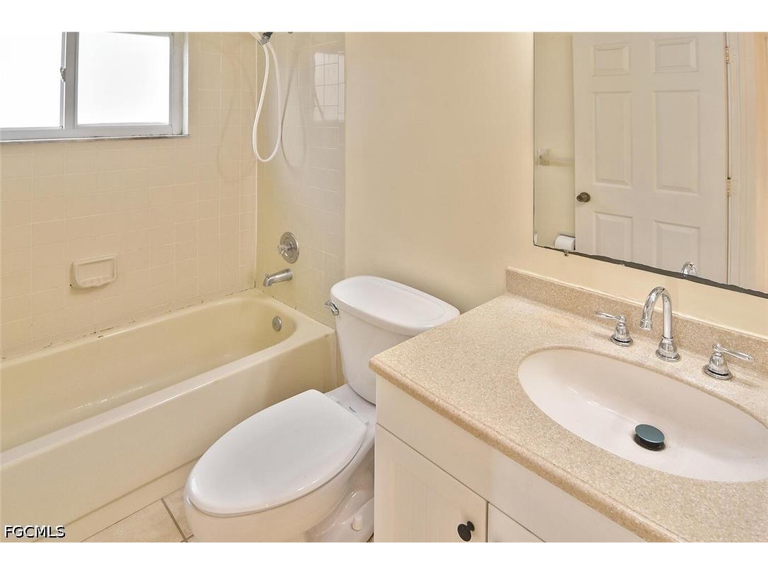 15065 Cloverdale Drive Fort Myers FL 33919 2026016927 image12