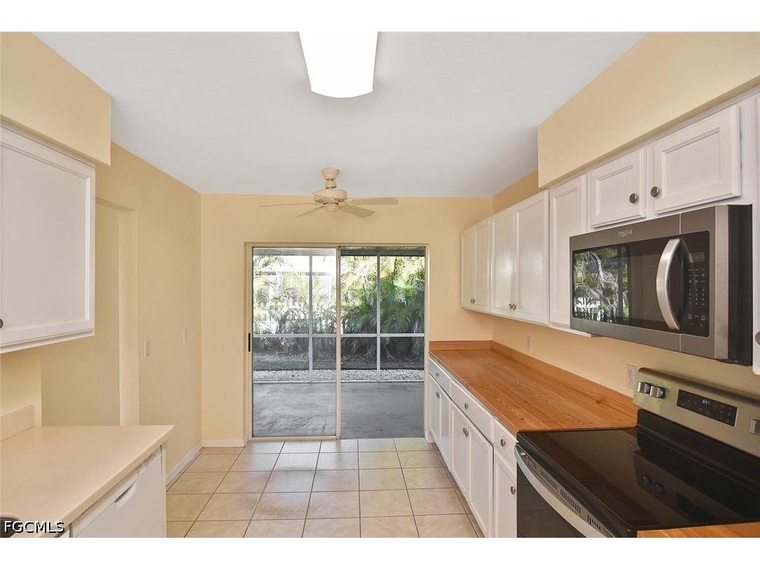 15065 Cloverdale Drive Fort Myers FL 33919 2026016927 image4