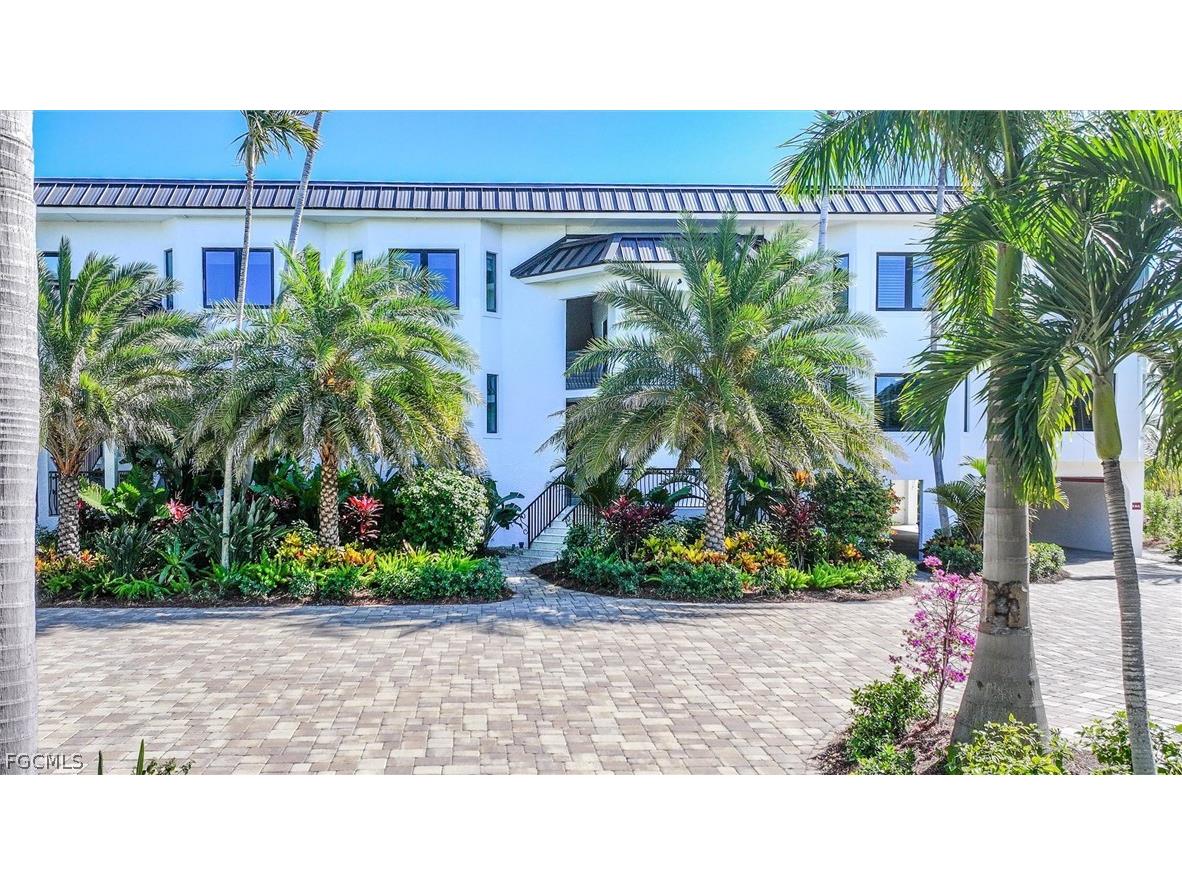 15067 Captiva Drive #2 Captiva FL 33924 2026009398 image1
