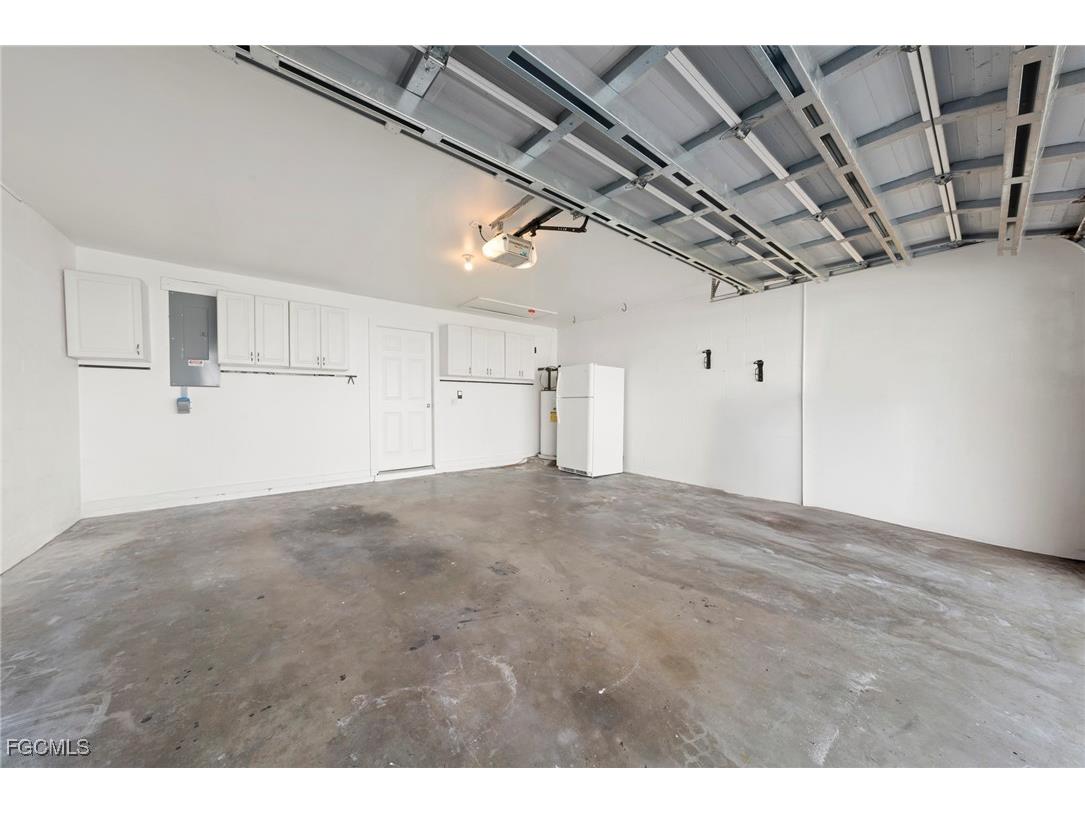 15068 Cloverdale Drive Fort Myers FL 33919 2026005747 image28