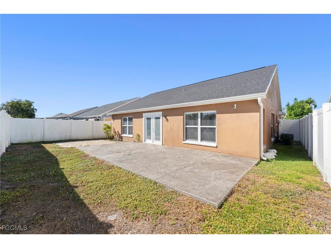 15068 Cloverdale Drive Fort Myers FL 33919 2026005747 image30