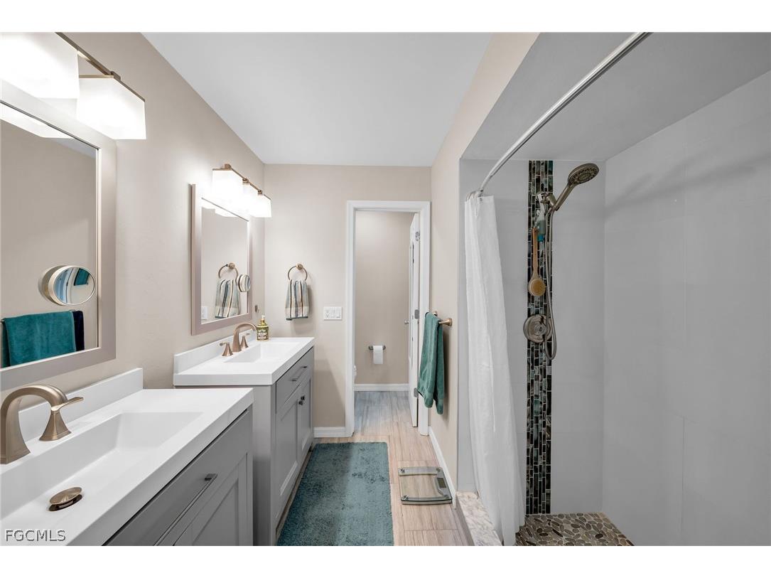 15069 Cloverdale Drive Fort Myers FL 33919 2026009850 image12