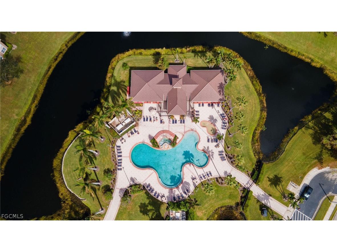 15069 Cloverdale Drive Fort Myers FL 33919 2026009850 image2