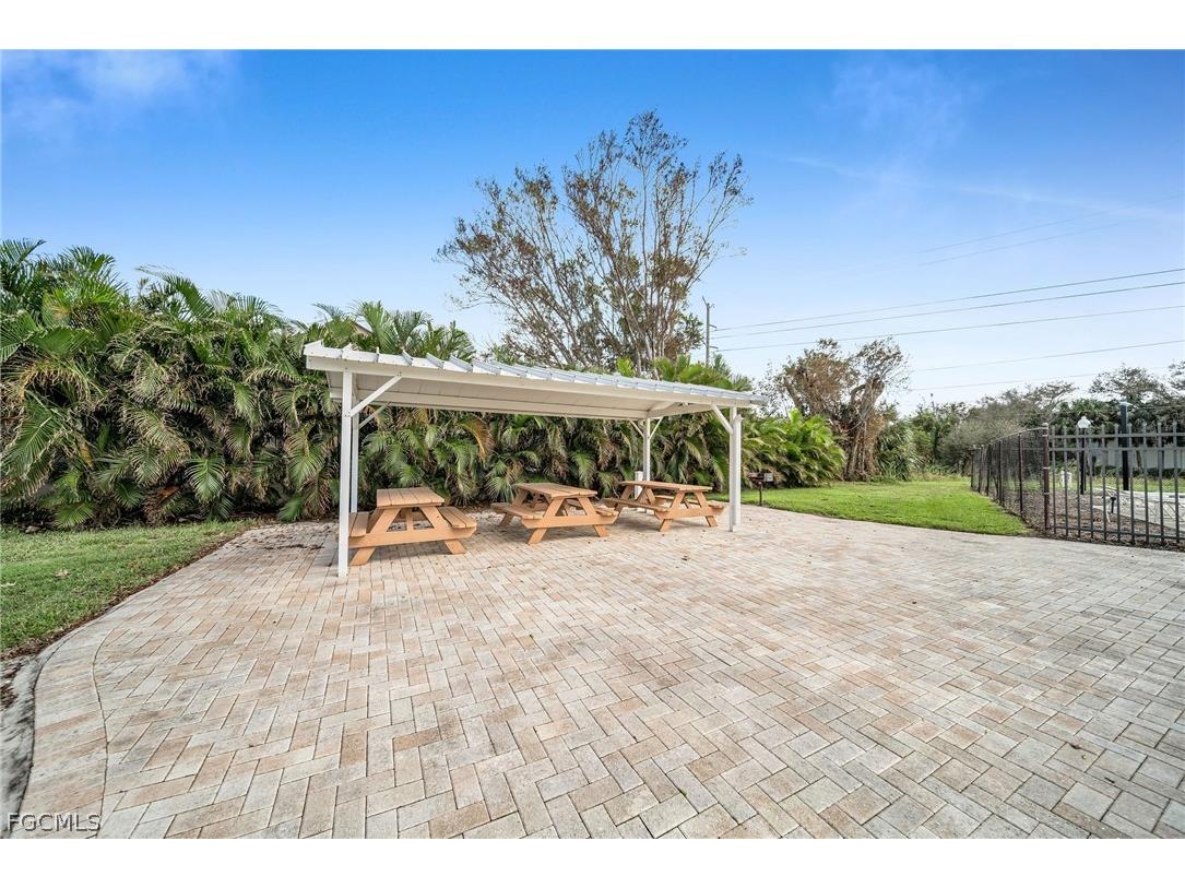 15069 Cloverdale Drive Fort Myers FL 33919 2026009850 image34