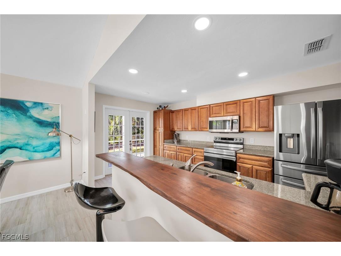 15069 Cloverdale Drive Fort Myers FL 33919 2026009850 image7
