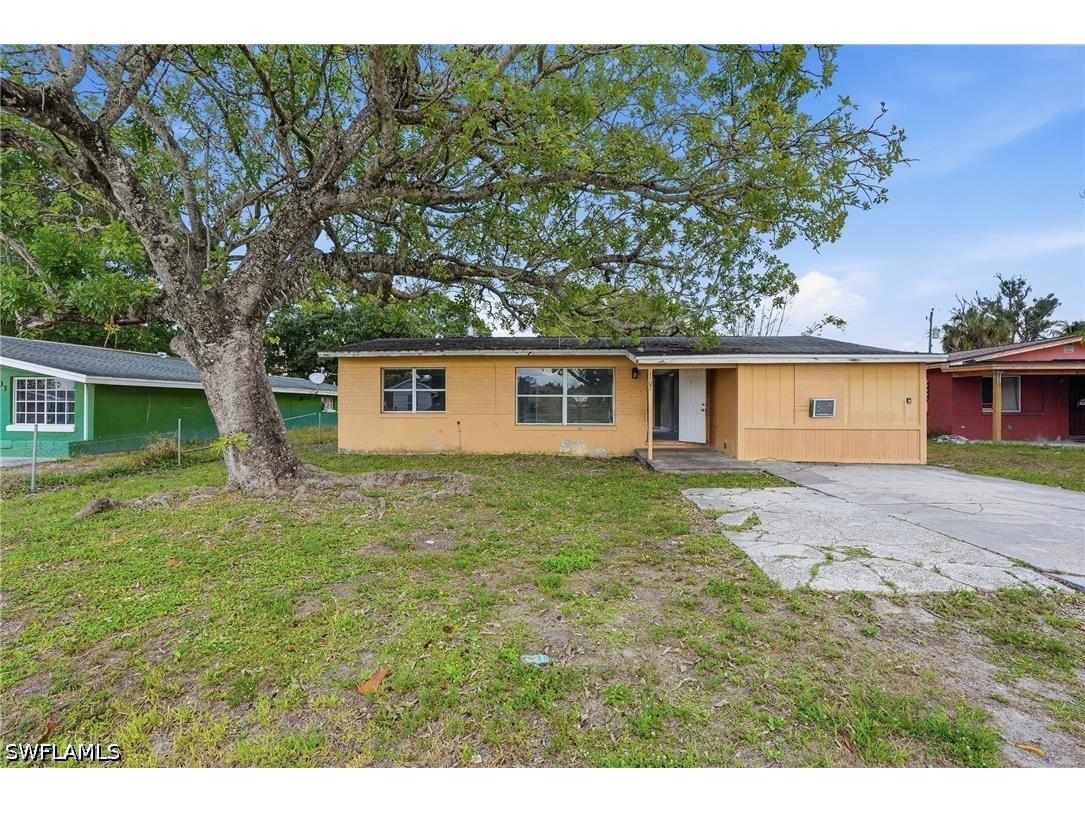 1507 Bert Drive Fort Myers FL 33916 226020562 image2