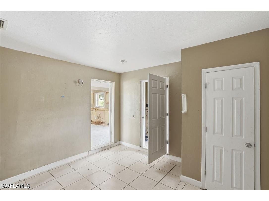 1507 Bert Drive Fort Myers FL 33916 226020562 image4