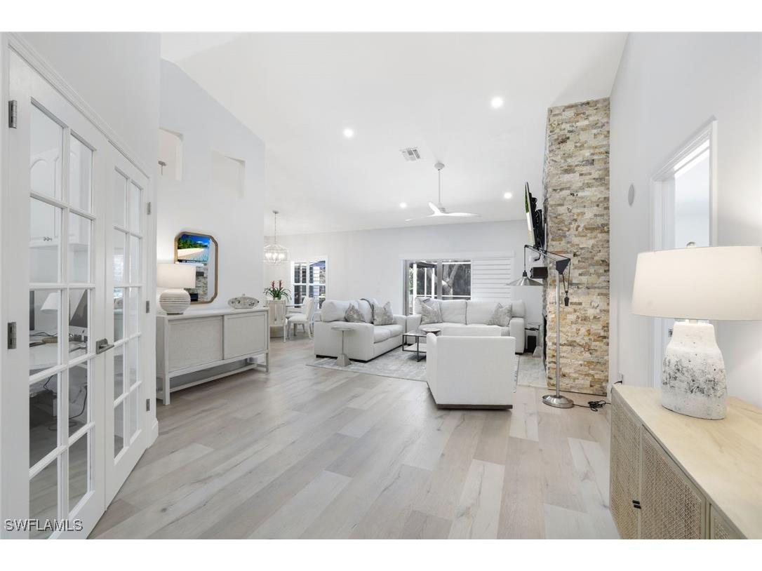 1507 Vintage Lane Naples FL 34104 225071145 image7