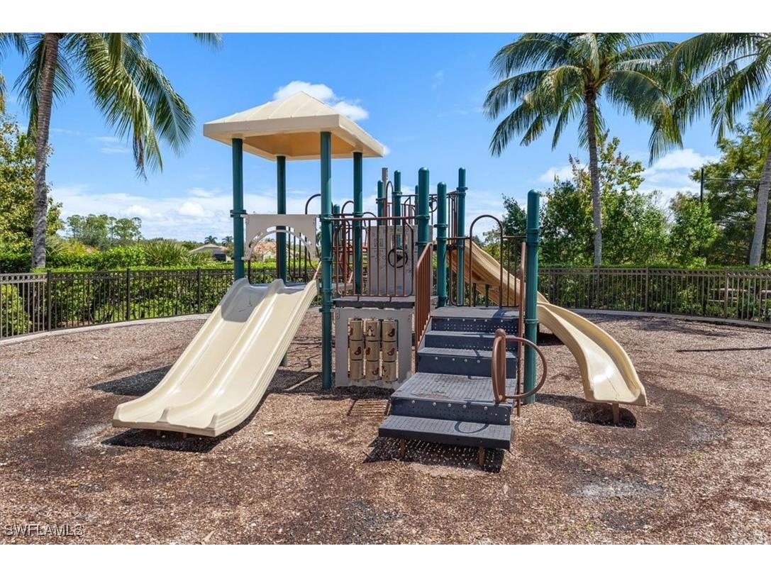 15073 Cortona Way Naples FL 34120 225081841 image31