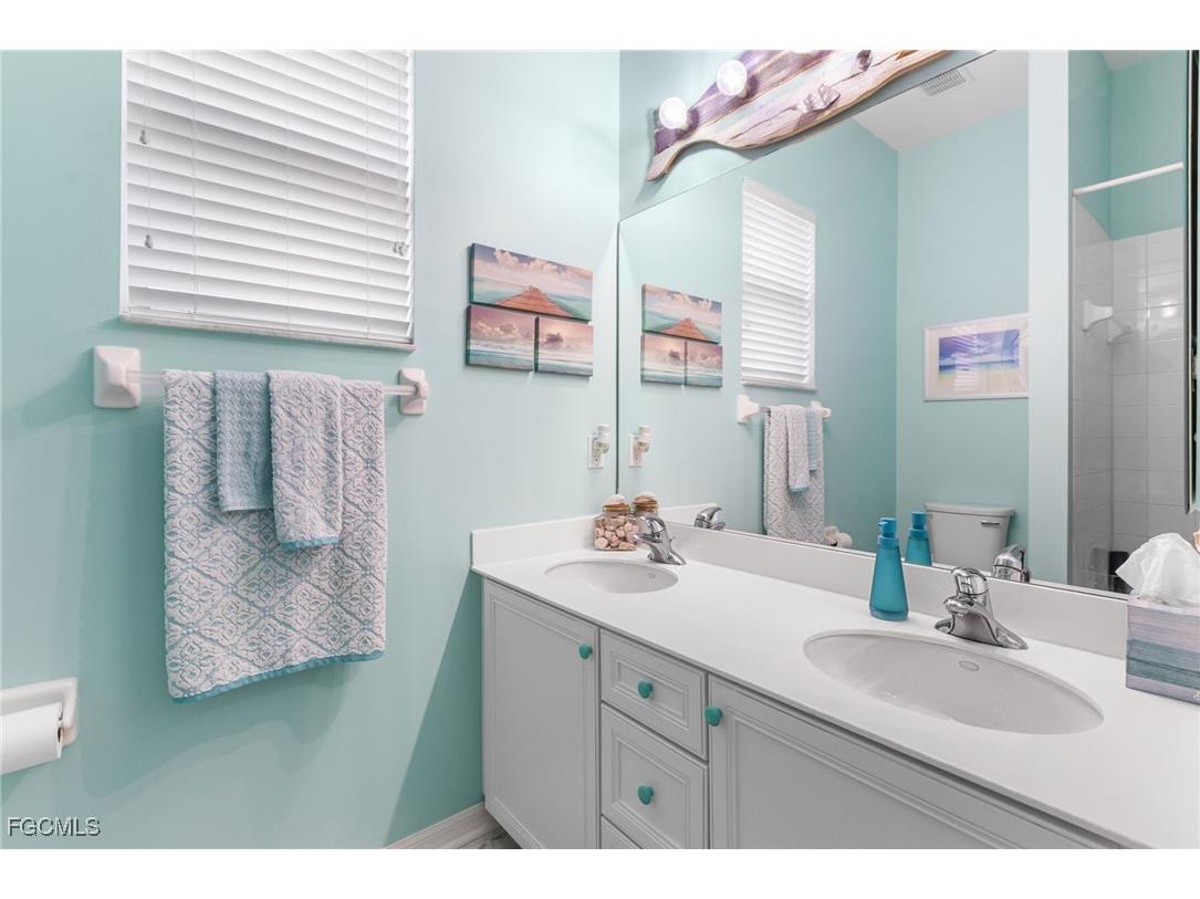 15079 Balmoral Loop Fort Myers FL 33919 2025020572 image28