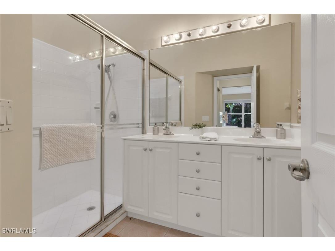 15079 Sterling Oaks Drive Naples FL 34110 225075817 image17