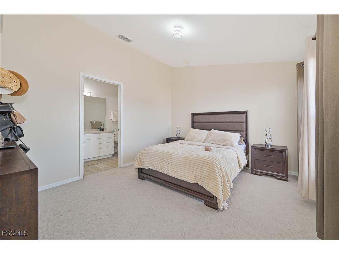 1508 & 1510 Andalusia Boulevard Cape Coral FL 33909 2025023442 image12