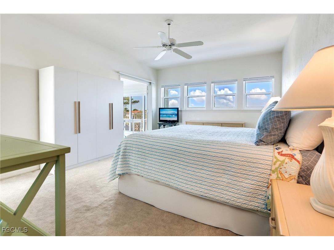 1508 Middle Gulf Drive Sanibel FL 33957 2025023717 image37