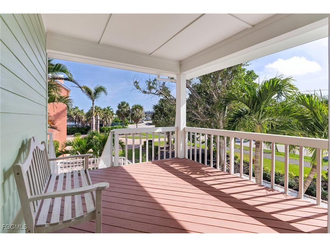 1508 Middle Gulf Drive Sanibel FL 33957 2025023717 image5