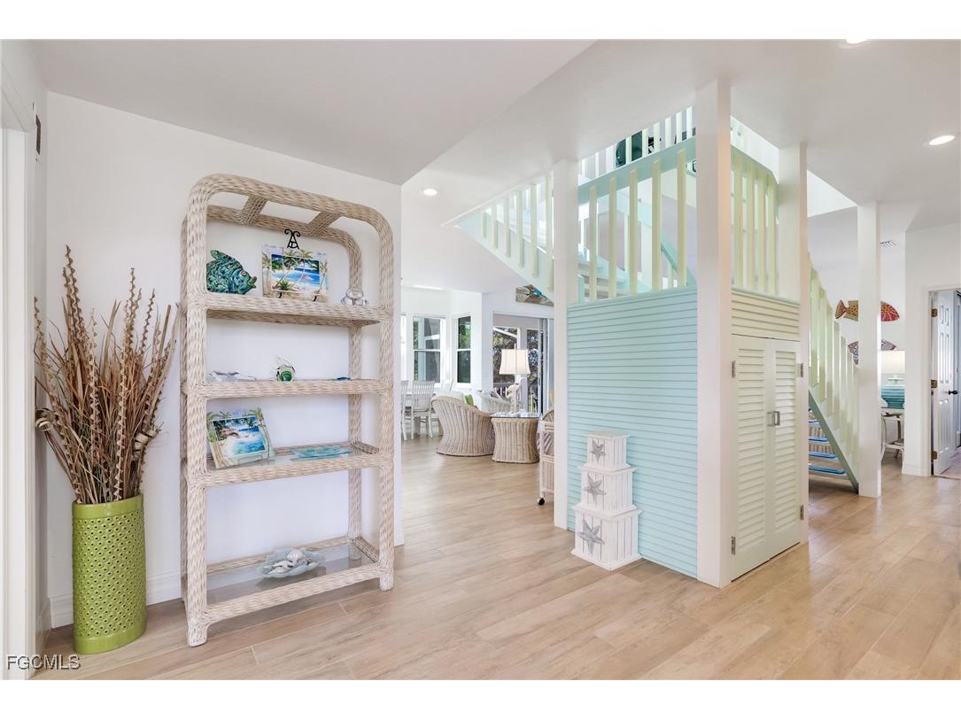 1508 Middle Gulf Drive Sanibel FL 33957 2025023717 image7