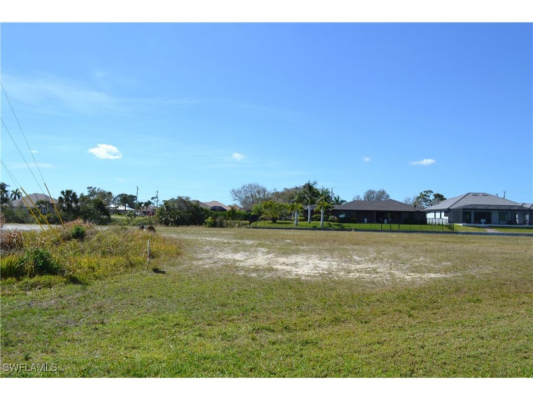 1508 NW 27th Place Cape Coral FL 33993 225002790 image3
