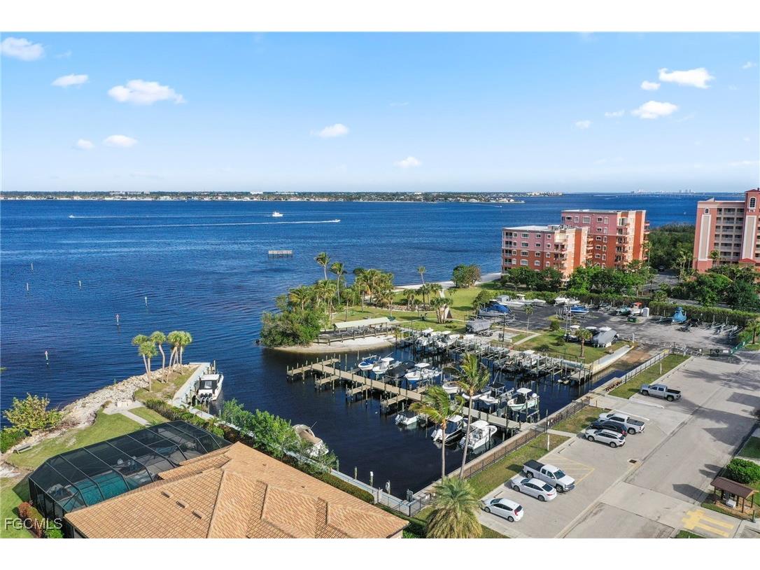 15094 Stella Del Mar Lane Fort Myers FL 33908 2025023552 image36