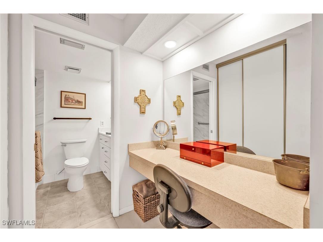 151 Cypress Way E #C103 Naples FL 34110 225081005 image17