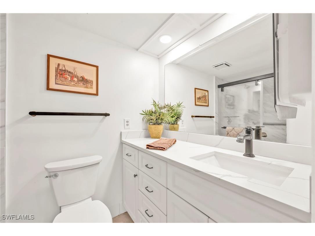 151 Cypress Way E #C103 Naples FL 34110 225081005 image22