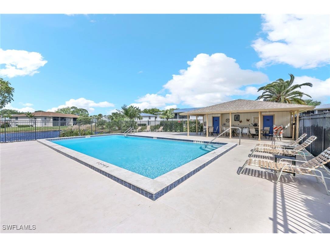 151 Cypress Way E #C103 Naples FL 34110 225081005 image27