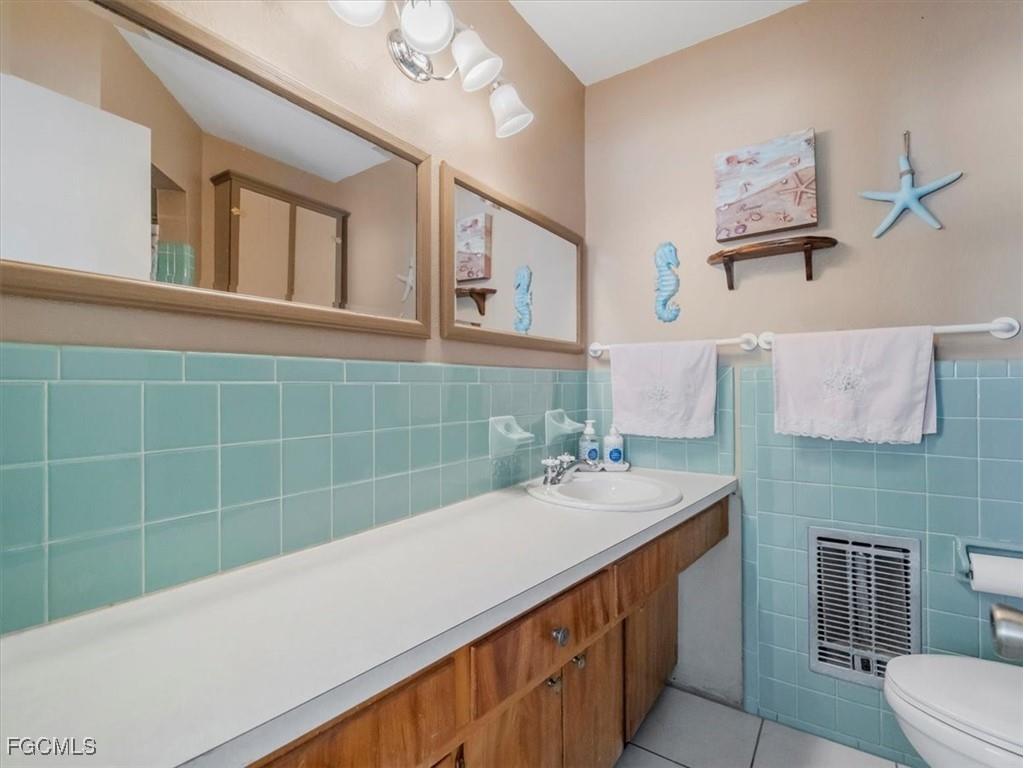 151 Emmett Avenue NE Port Charlotte FL 33952 2025022866 image26