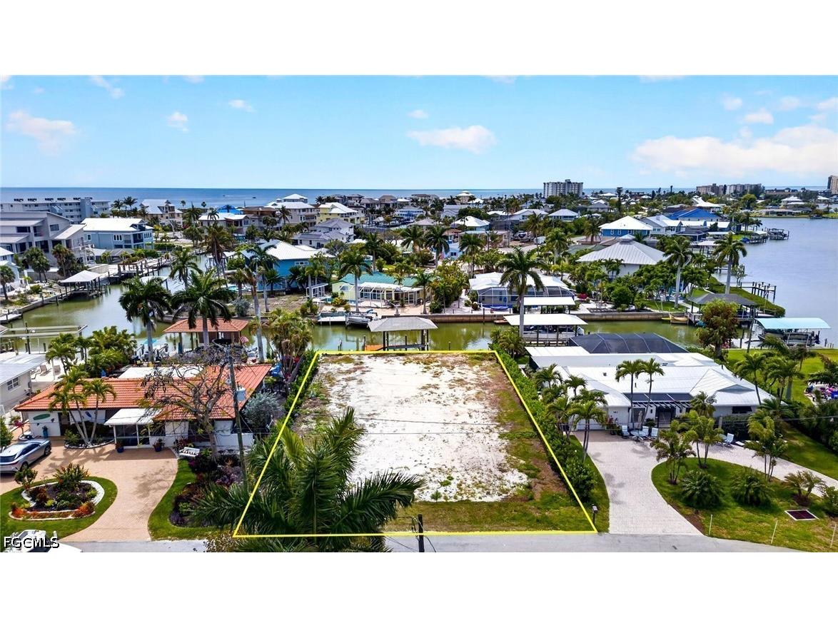 151 Estrellita Drive Fort Myers Beach FL 33931 2026014818 image1