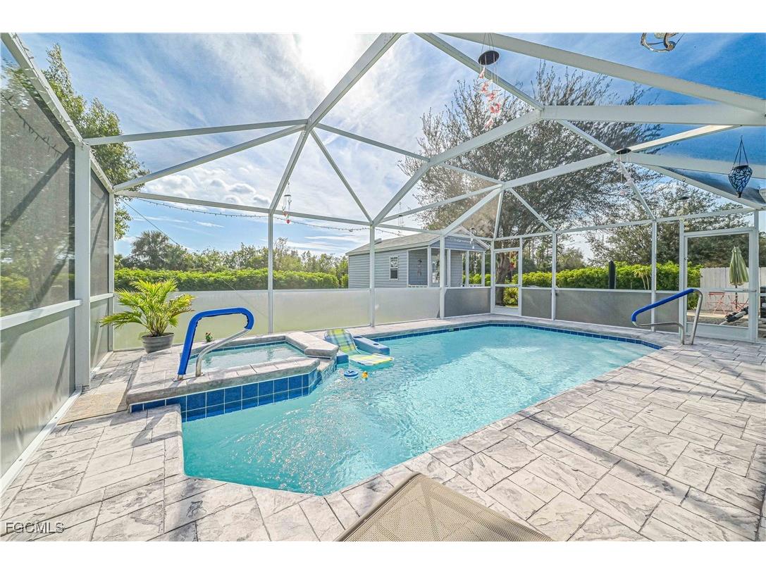 151 Ocean Park Drive Lehigh Acres FL 33972 2026000141 image4