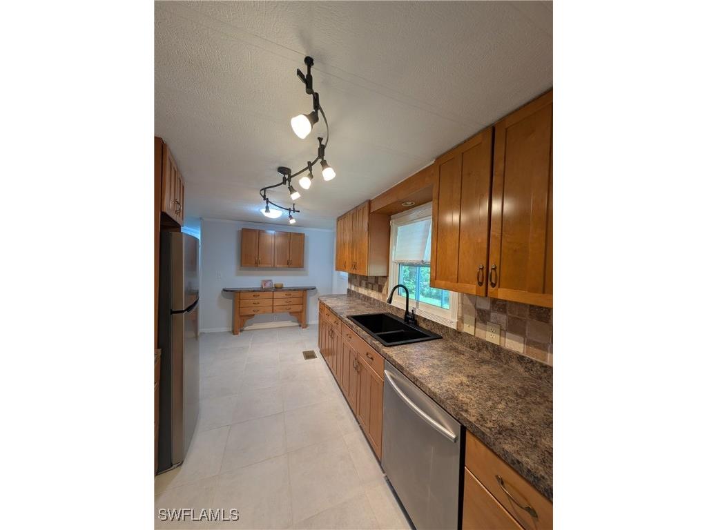 151 Pine Key Lane #26 Naples FL 34114 225079486 image5