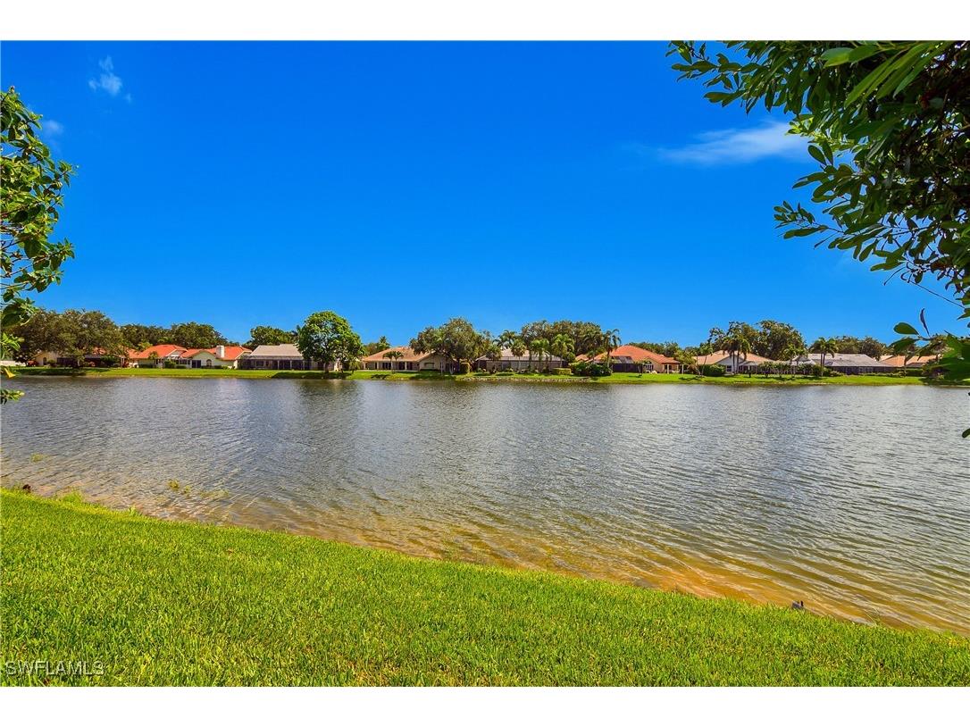 151 Vista Lane Naples FL 34119 225057925 image8