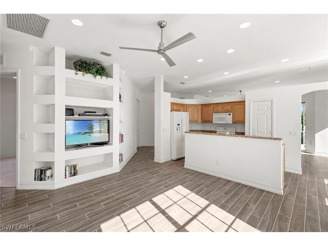 151 Vista Lane Naples FL 34119 226008601 image3