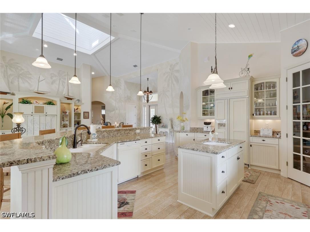 1510 Chesapeake Avenue Naples FL 34102 226013587 image10