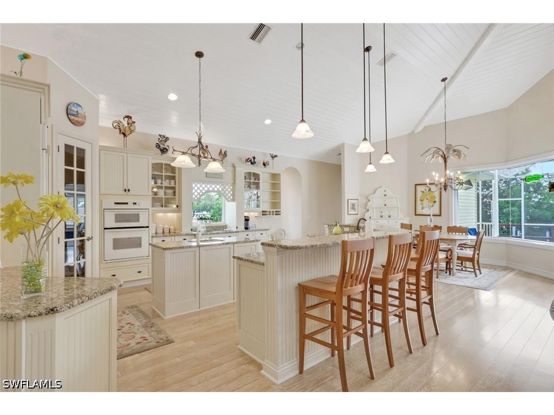 1510 Chesapeake Avenue Naples FL 34102 226013587 image7