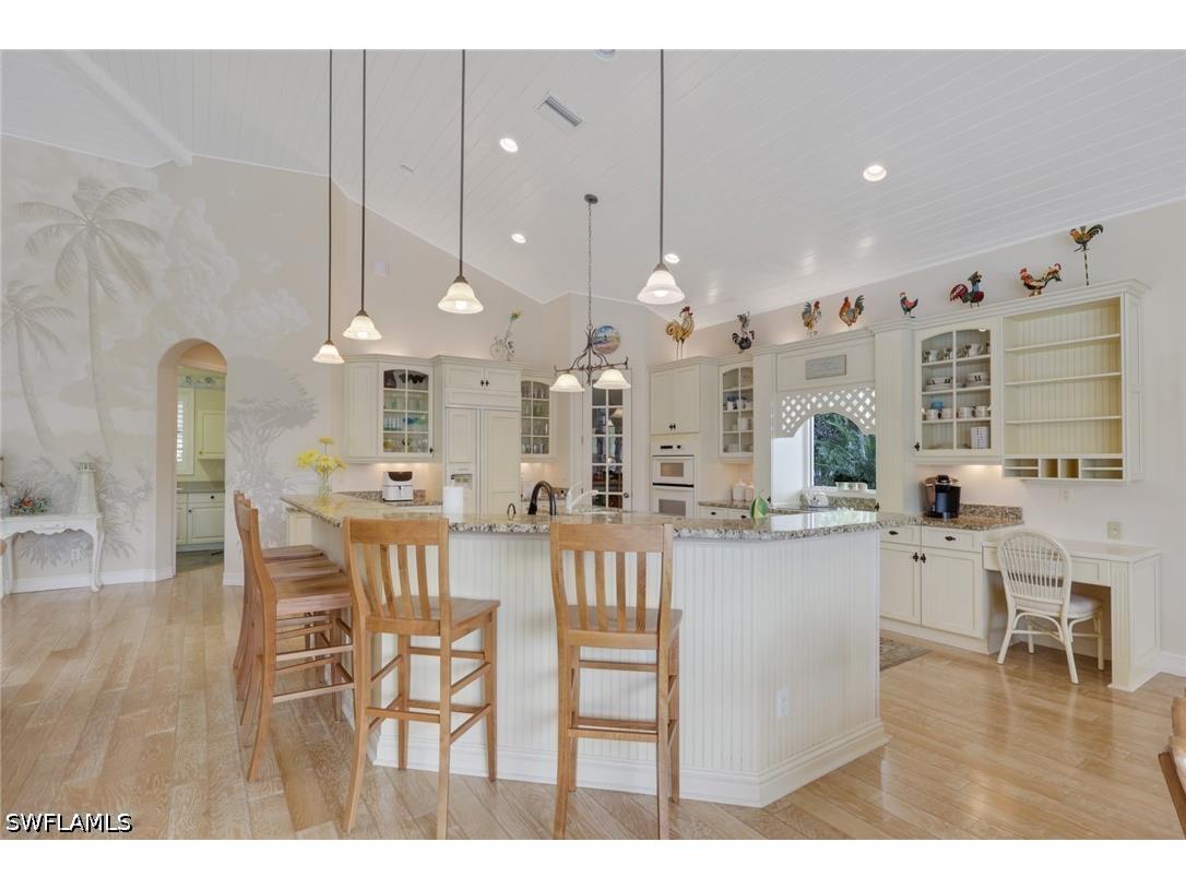 1510 Chesapeake Avenue Naples FL 34102 226013587 image9