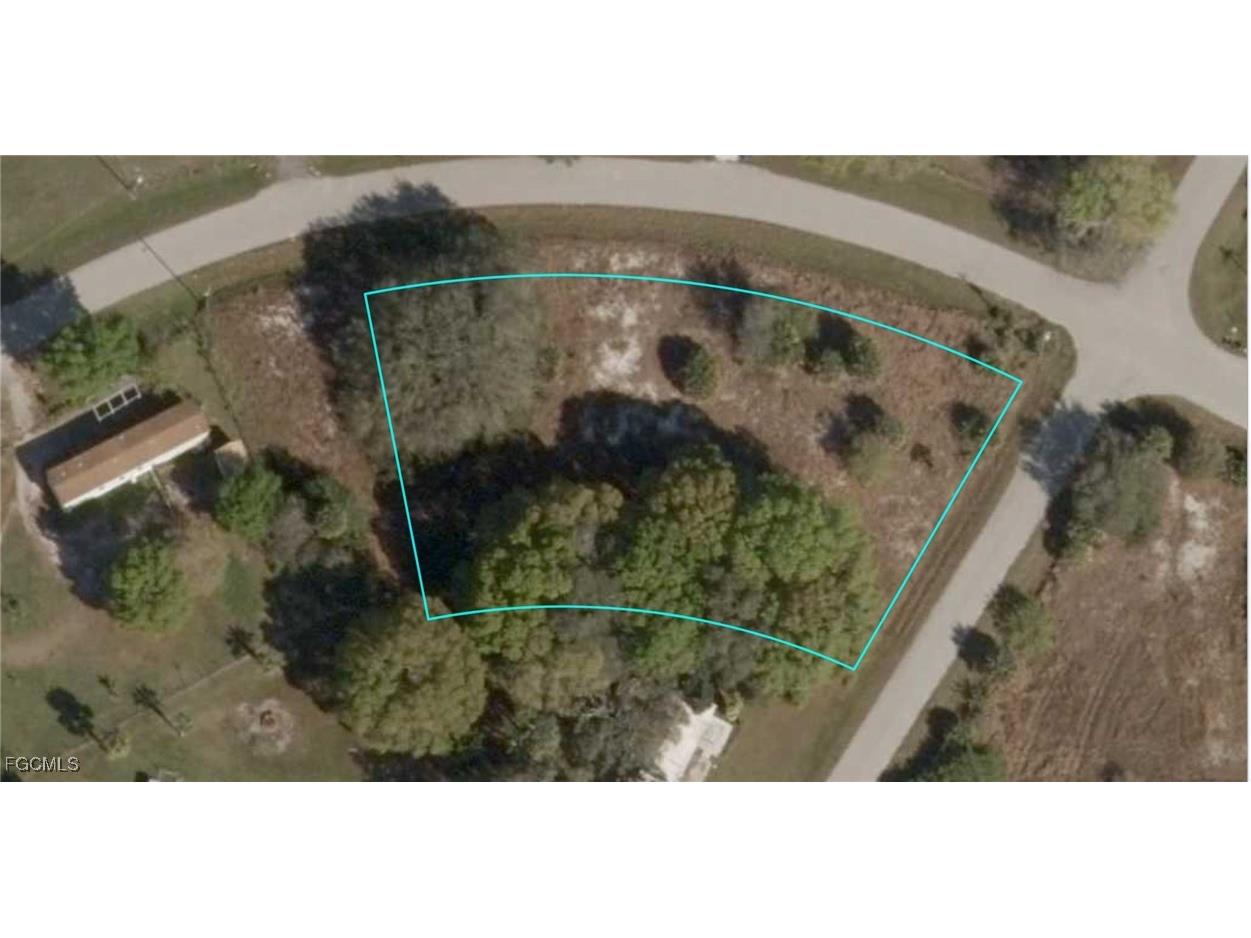 1510 Horseshoe Loop Moore Haven FL 33471 2025013861 image1