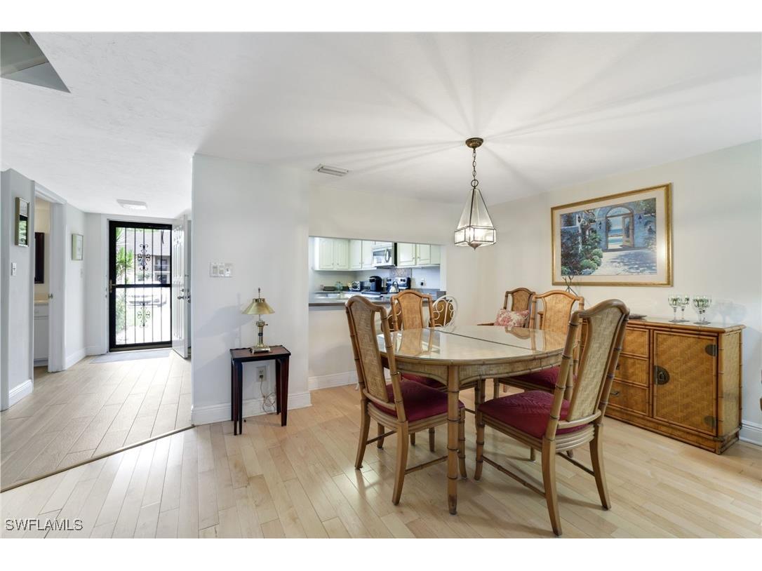 1510 Imperial Golf Course Boulevard #111 Naples FL 34110 225066442 image8