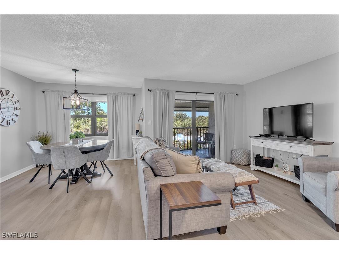 1510 Mainsail Drive #4 Naples FL 34114 224044337 image1