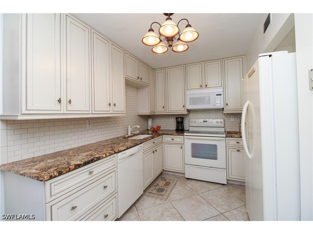 1510 Mainsail Drive #7 Naples FL 34114 226015340 image30