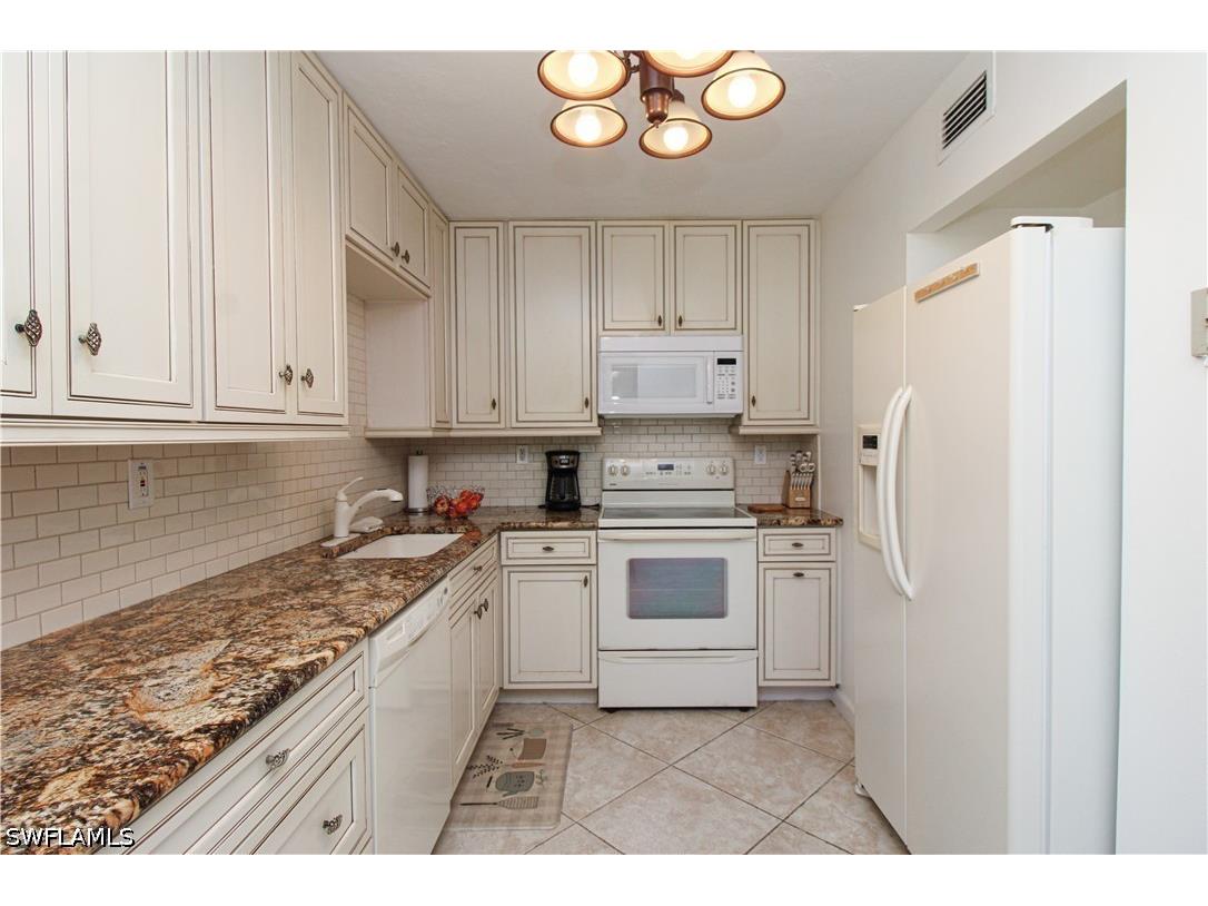 1510 Mainsail Drive #7 Naples FL 34114 226015340 image31
