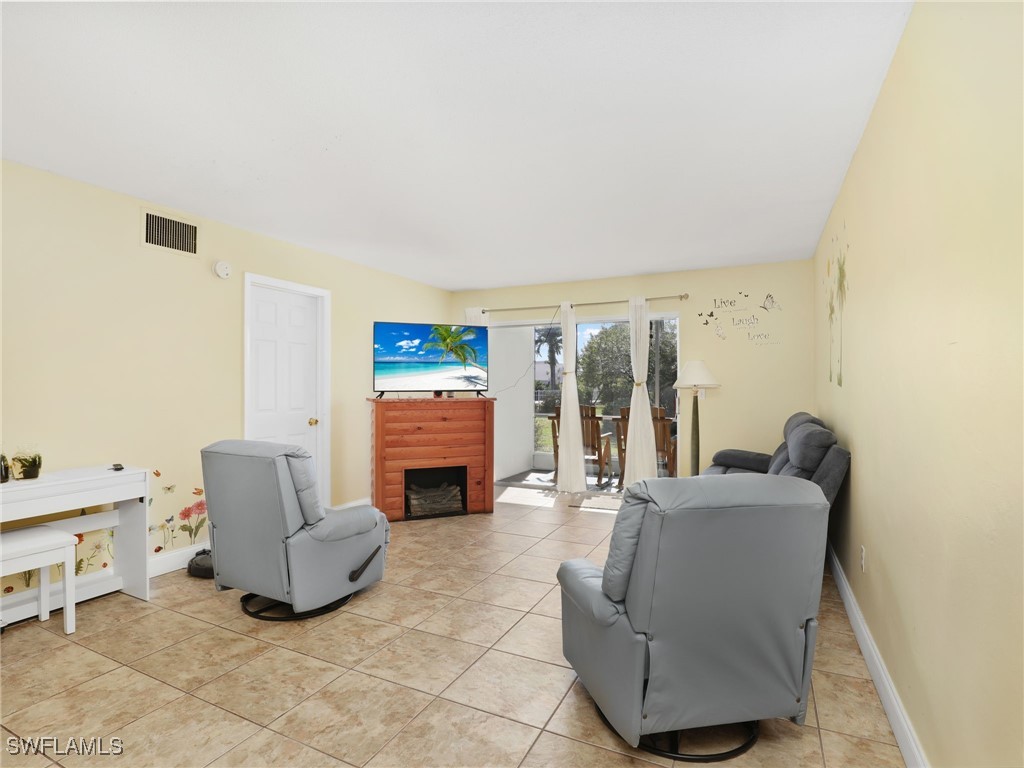 1510 Memoli Lane #2 Fort Myers FL 33919 224094831 image8