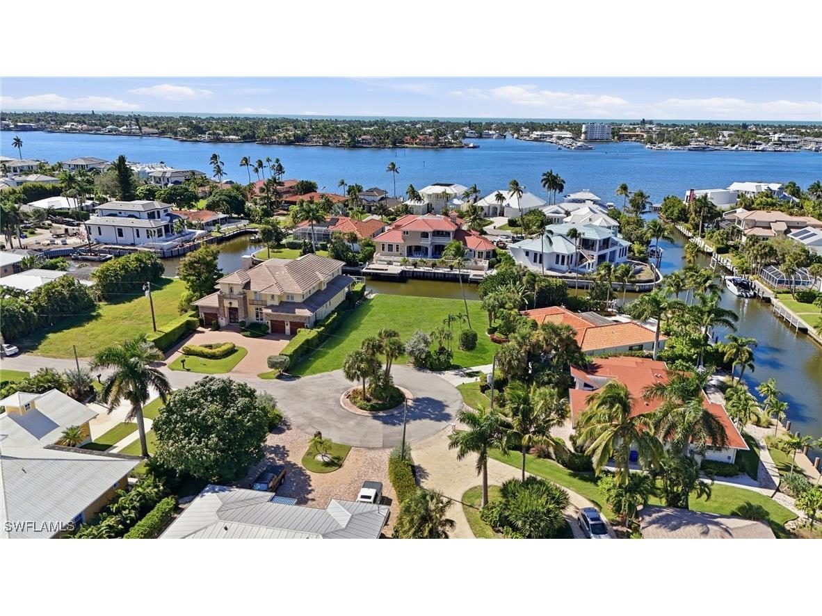 1510 Mullet Lane Naples FL 34102 225077421 image1